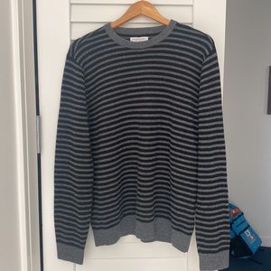 Everlane cashmere sweater